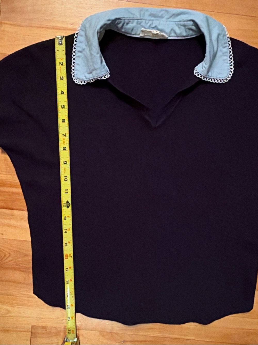 La Vila Milano Womens M Navy Knit Polo Top Blue Contrast Collar Preppy - Picture 9 of 10